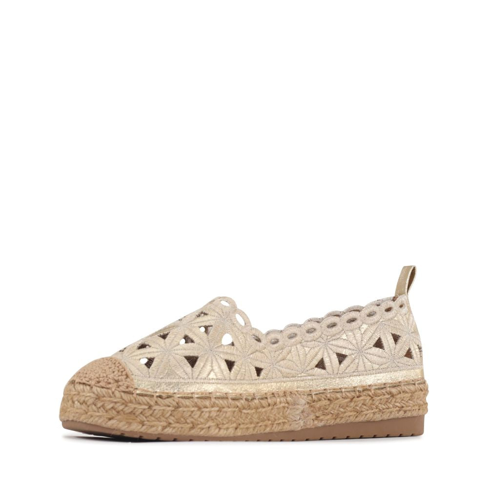 LACE ESPADRILLE