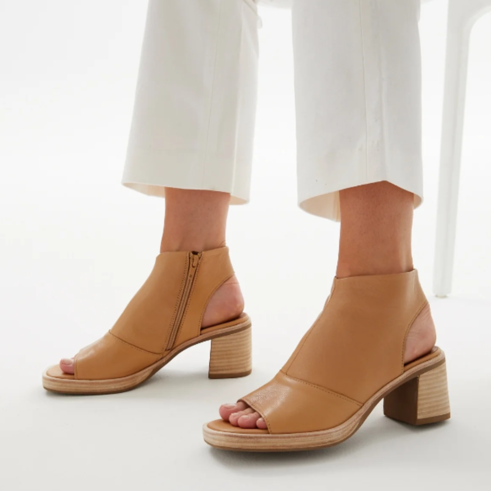 Parallel Culture Shoes and Fashion Online HEELS ALFIE &amp; EVIE ALVIN HEELED BOOTIE CAMEL