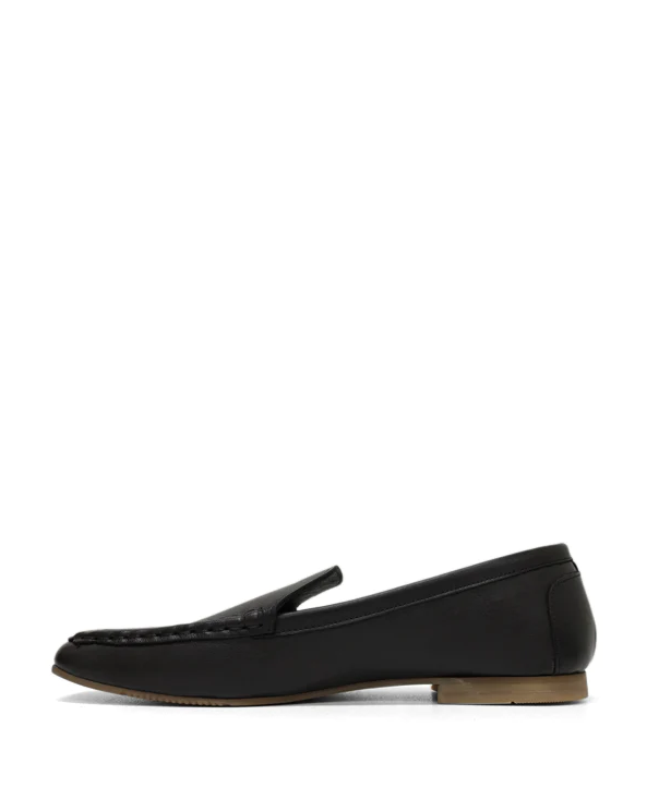 Parallel Culture Shoes and Fashion Online FLATS BUENO MAVE SLIP ON