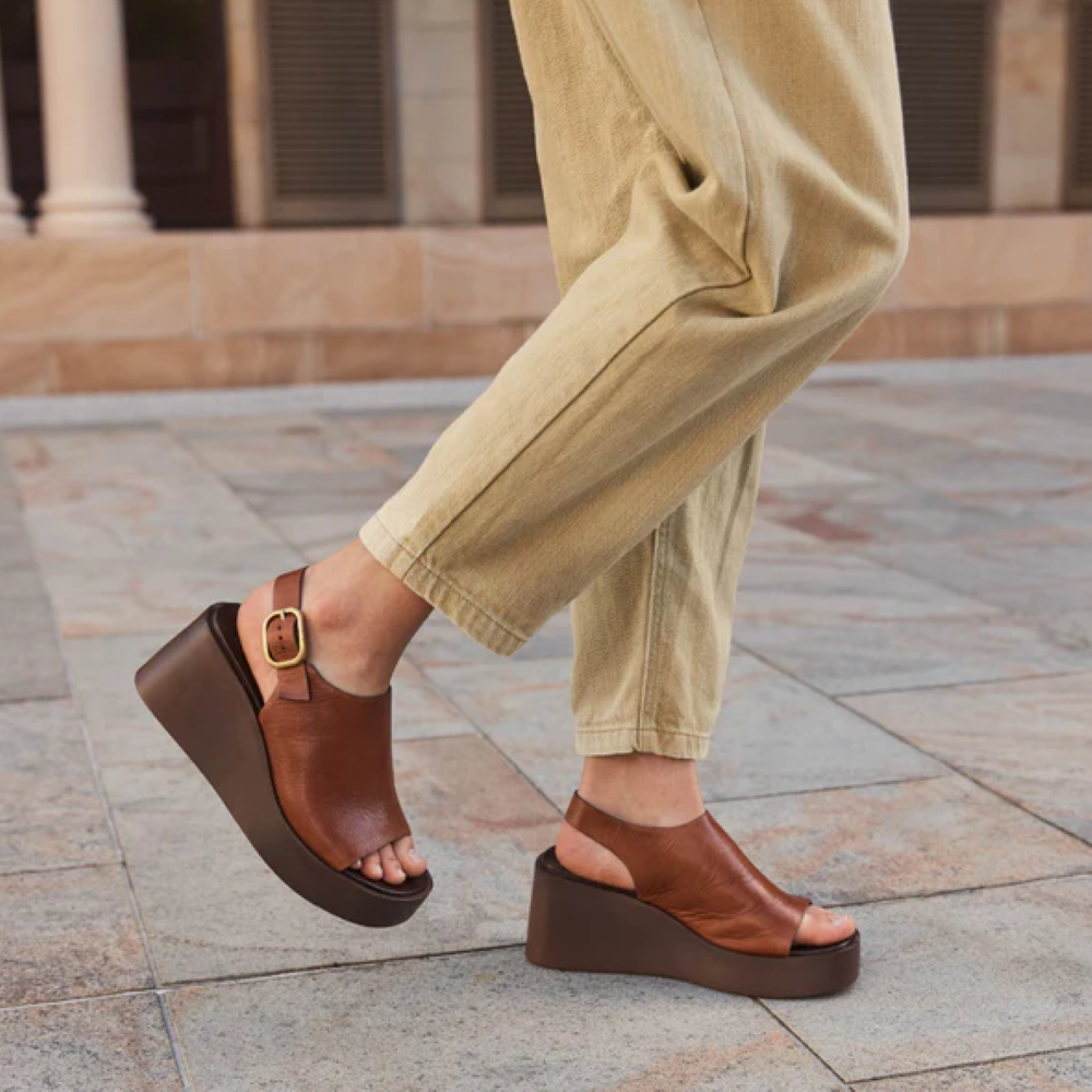 ARIANI WEDGE
