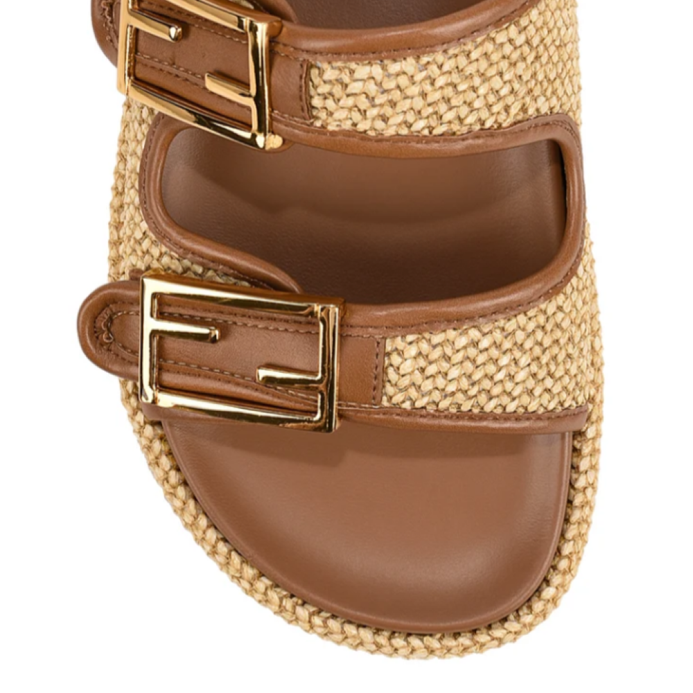 WINNIE SLIDE