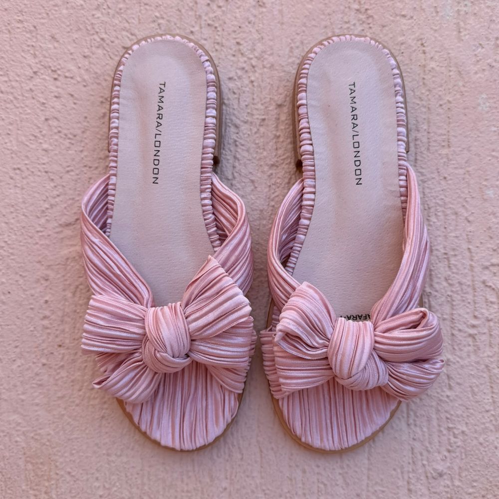 Parallel Culture Shoes and Fashion Online SLIDES TAMARA/LONDON SAFARA BOW SLIDES