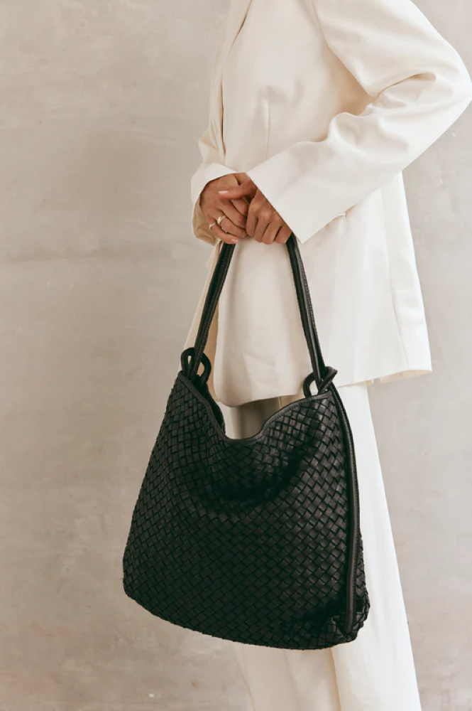Parallel Culture Shoes and Fashion Online HANDBAGS VESTIRSI WOVEN BELLA 2 IN 1 BACK PACK - BLACK