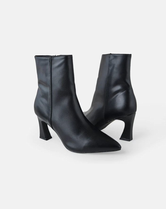 Parallel Culture Shoes and Fashion Online BOOTS WALNUT FARI BOOT
