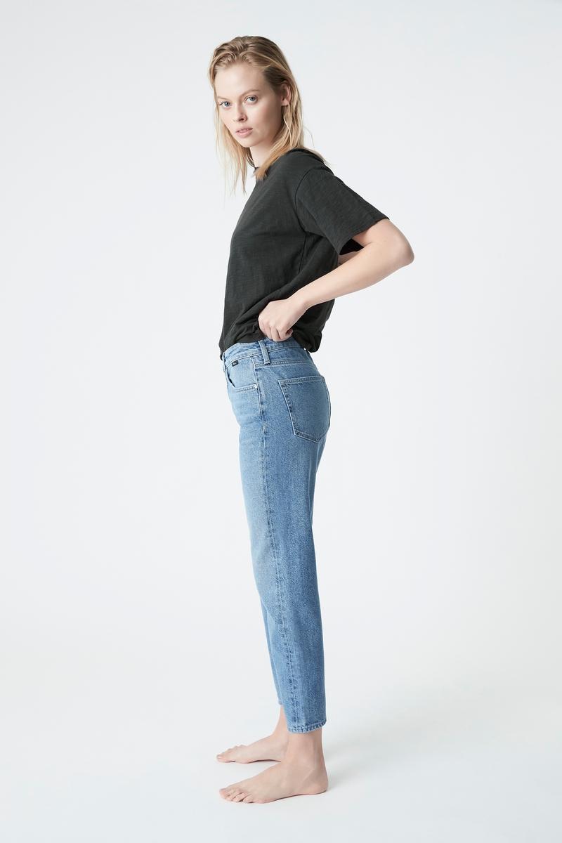 Parallel Culture Shoes and Fashion Online JEANS MAVIJEANS SOHO - MID ORGANIC BLUE 27"
